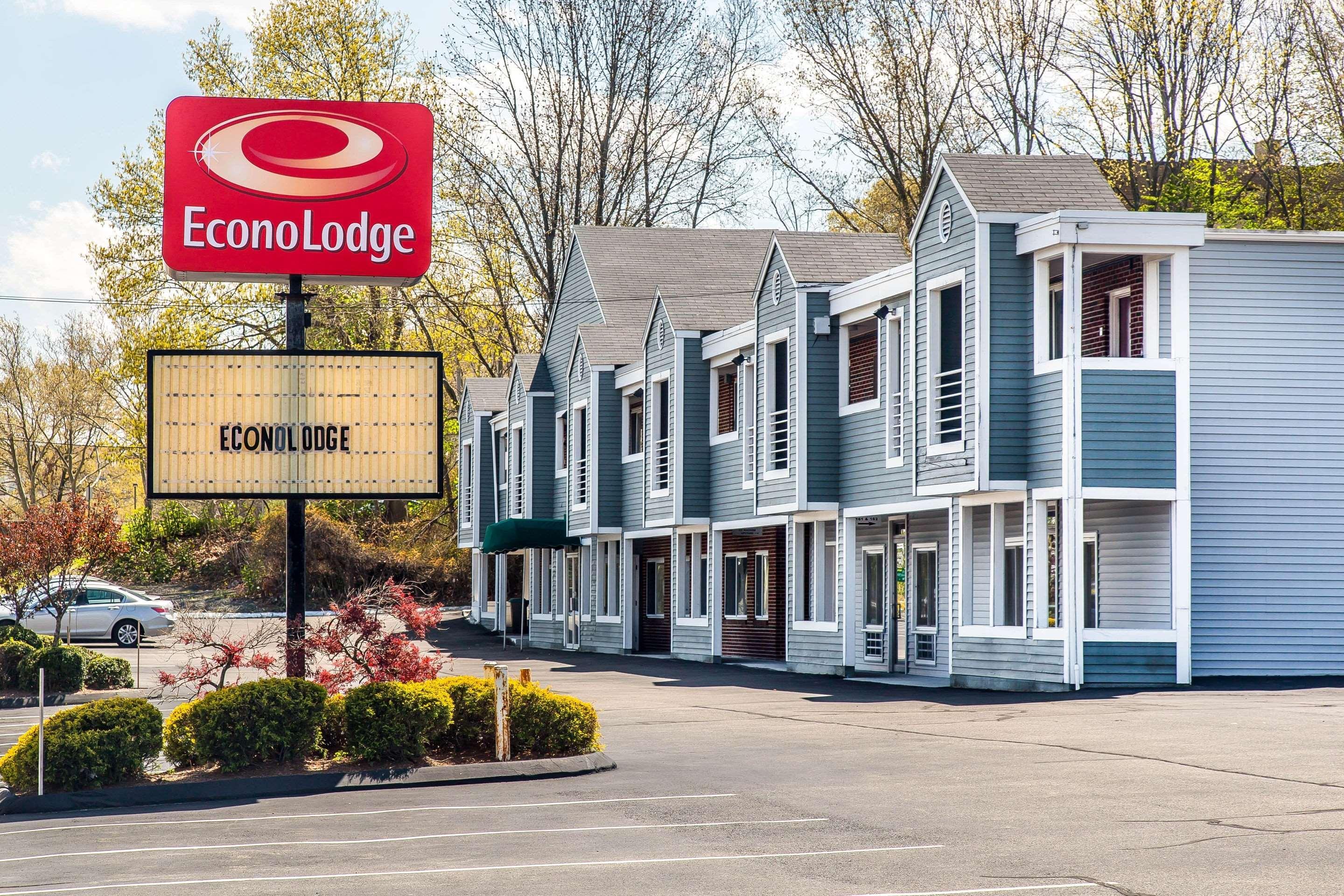 Econo Lodge Cranston - Providence Eksteriør billede